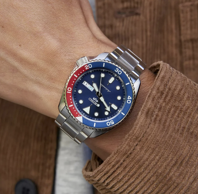 SEIKO 5 Sports Men's WATCH SRPD53K1+ BOX