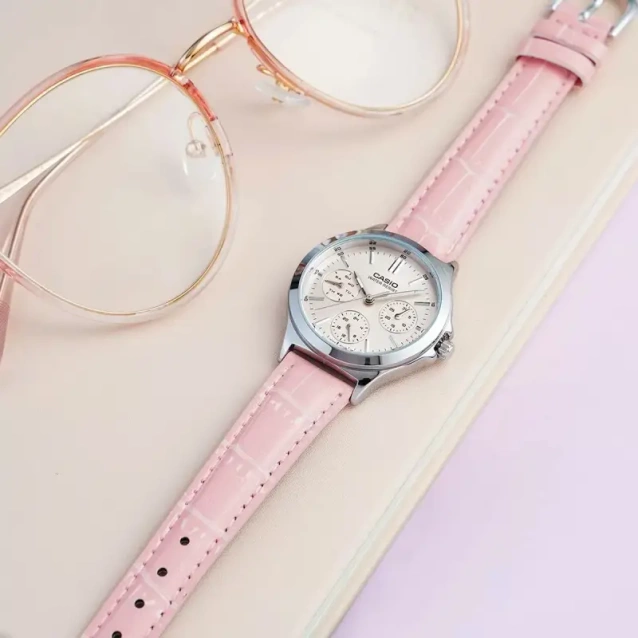 CASIO LTP-V300L-4A WOMEN'S WATCH (zd581b) + BOX