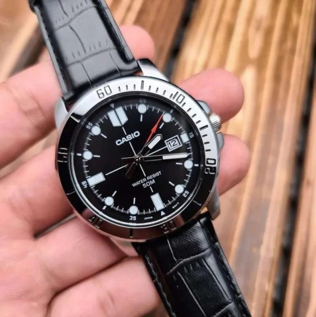 Casio Men's Watch MTP-VD01L-1EV + BOX