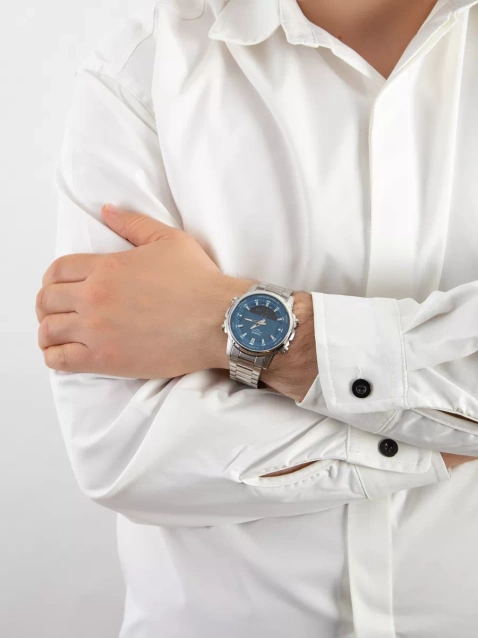 CASIO MEN'S WATCH AMW-880D-2A1 + BOX