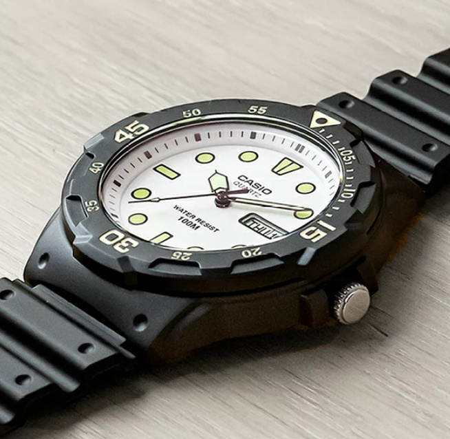 Casio Collection Men's Watch MRW-200H-7EVEF + BOX