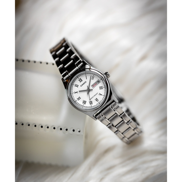CASIO WOMEN'S WATCH LTP-V006D-7B + BOX