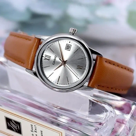 CASIO LTP-V002L-7B3UDF WOMEN'S WATCH (zd584k) + BOX