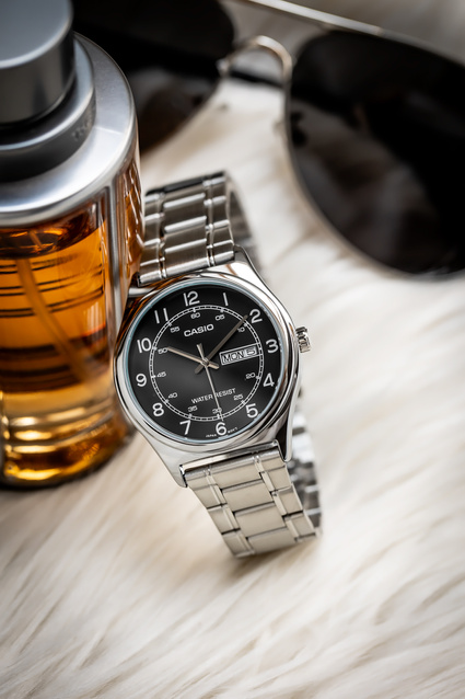 Casio Men's Watch MTP-V006D-1B2 + BOX