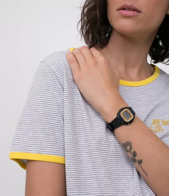 ZEGAREK DZIECIĘCY CASIO LA-20WH-9ADF + BOX