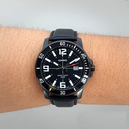 CASIO MEN'S WATCH MTP-VD01BL-1B (zd169d) + BOX