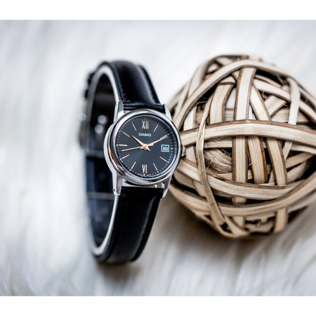 CASIO LTP-V002L-1B3UDF WOMEN'S WATCH (zd584j) + BOX