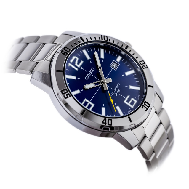 CASIO MEN'S WATCH MTP-VD01D-2B (zd175a) + BOX