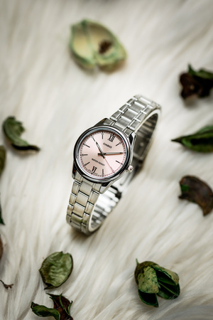 ZEGAREK DAMSKI CASIO LTP-V005D-4B2 (zd586h) + BOX