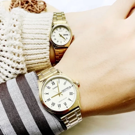 CASIO MEN'S WATCH MTP-V006G-9B + BOX