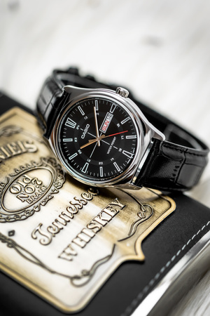 Zegarek Męski Casio MTP-V006L-1C + BOX