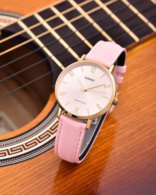 Casio LTP-VT01GL-4B Women's Watch + BOX