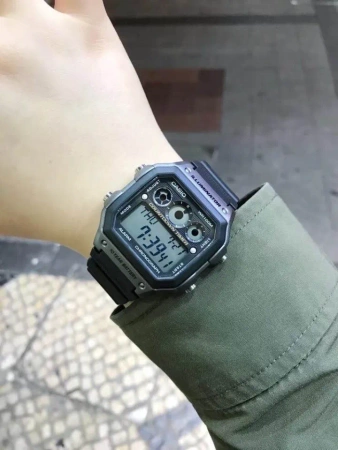 Zegarek Casio Sports AE-1300WH-8A + BOX