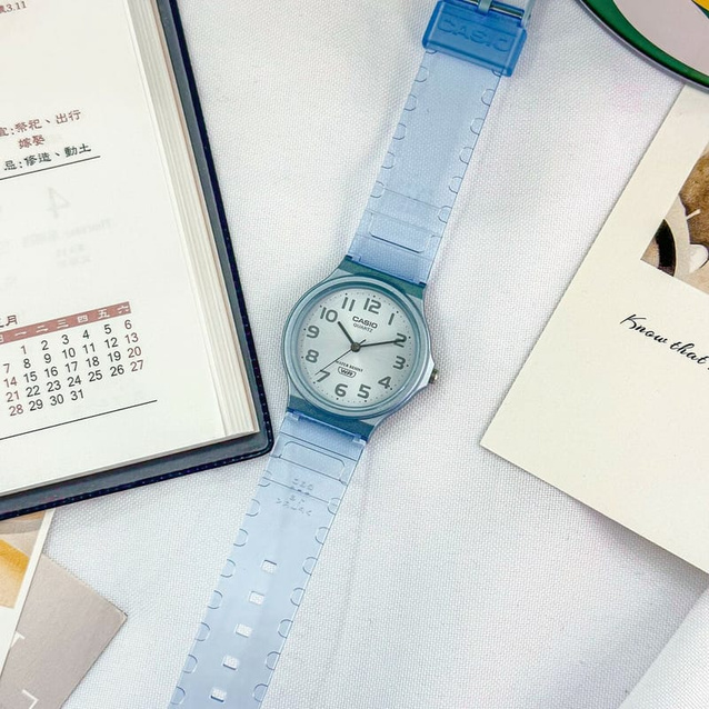 Casio MQ-24S-2BEF Women's Watch + BOX