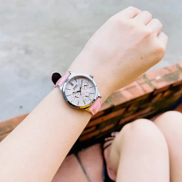 CASIO LTP-V300L-4A WOMEN'S WATCH (zd581b) + BOX