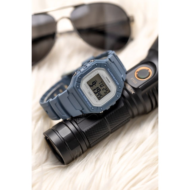 Casio Men's Watch W-218HC-2AVDF ( zd208g) + BOX