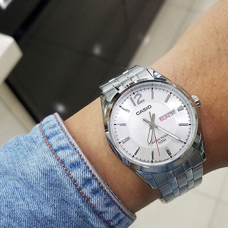 CASIO MEN'S WATCH MTP-1335D-7A (zd026d) + BOX