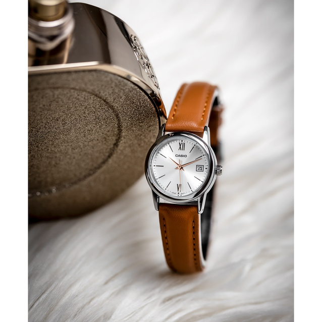 CASIO LTP-V002L-7B3UDF WOMEN'S WATCH (zd584k) + BOX