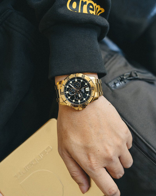 Casio Men's Watch MTP-VD300G-1EUDF (zd268d) + BOX