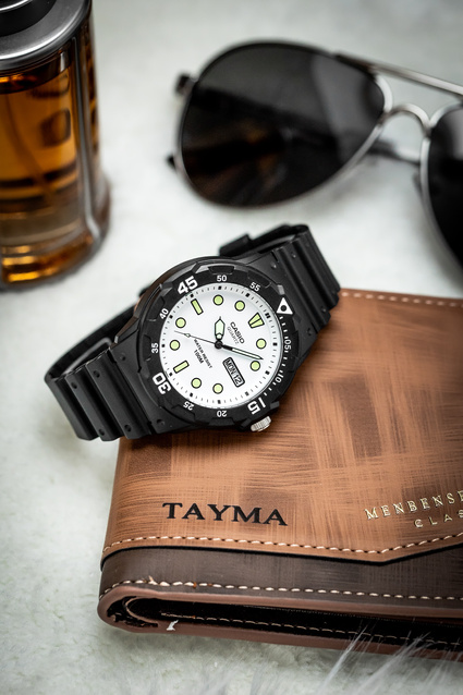 Casio Collection Men's Watch MRW-200H-7EVEF + BOX