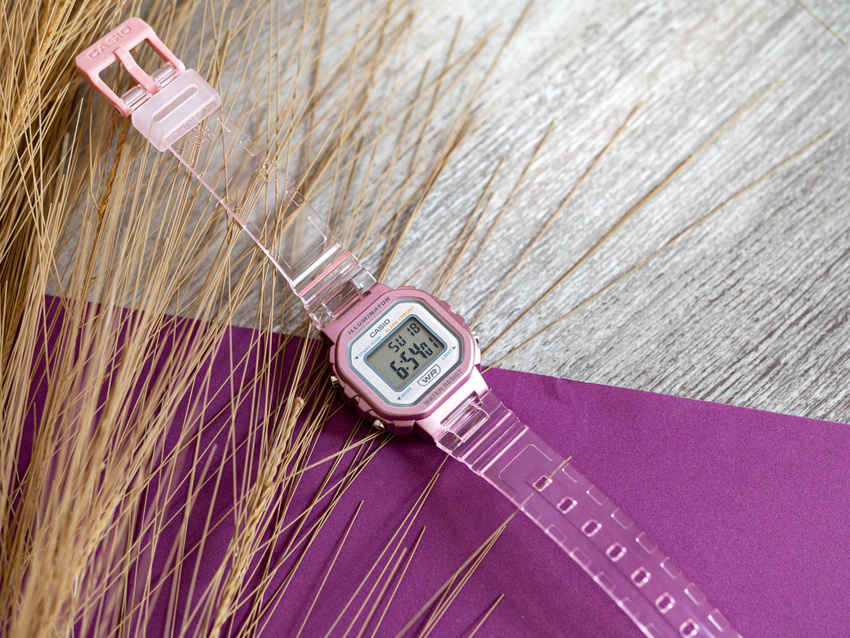 CASIO KIDS WATCH LA-20WHS-4A + BOX