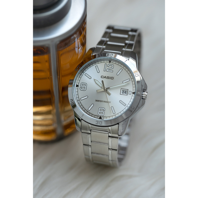 Casio Men's Watch MTP-V004D-7B2 + BOX