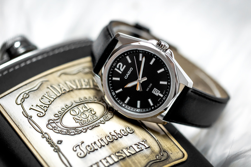 ZEGAREK MĘSKI CASIO MTP-E725L-1AVDF + BOX