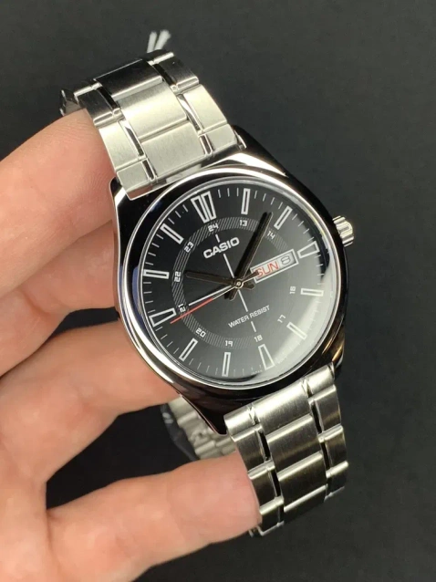 Casio Men's Watch MTP-V006D-1C + BOX