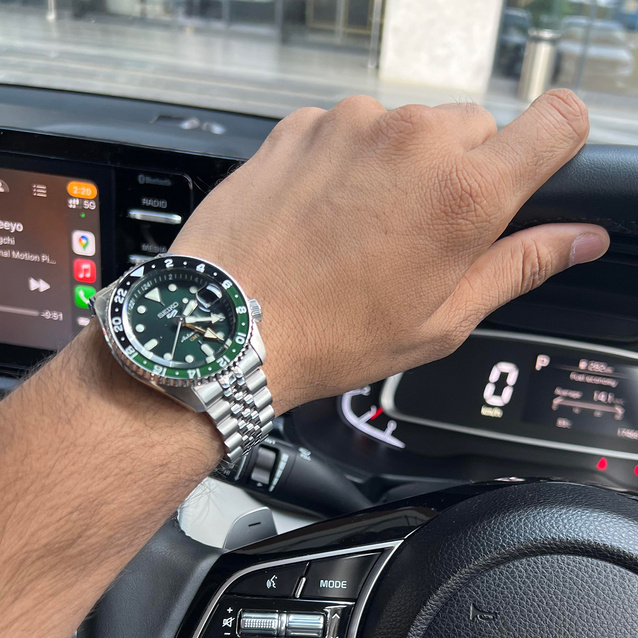 SEIKO 5 SPORTS MEN'S WATCH SSK035K1+ BOX