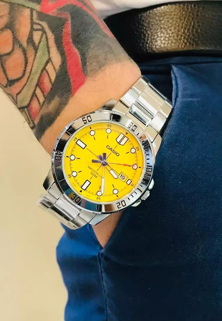 CASIO MEN'S WATCH MTP-VD01D-9E (zd185i) + BOX