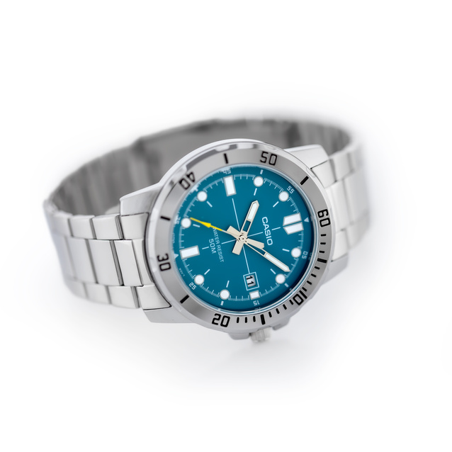 CASIO MEN'S WATCH MTP-VD01D-3E2 (zd185h) + BOX