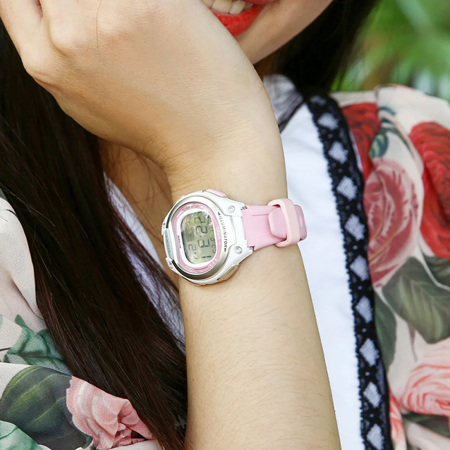 CASIO LW-203-4A WOMEN'S WATCH (zd601c) + BOX