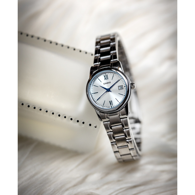 Casio Women's Watch LTP-V002D-7B3UDF + BOX