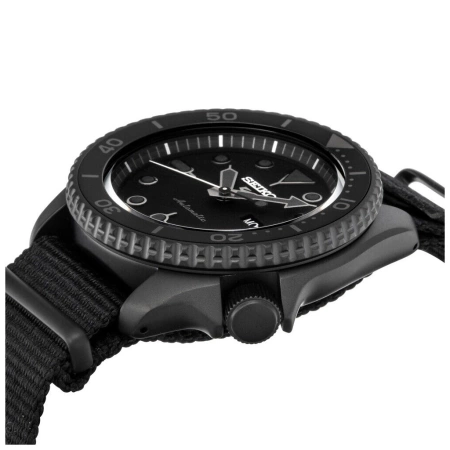 SEIKO MEN'S WATCH SRPD79K1+ BOX