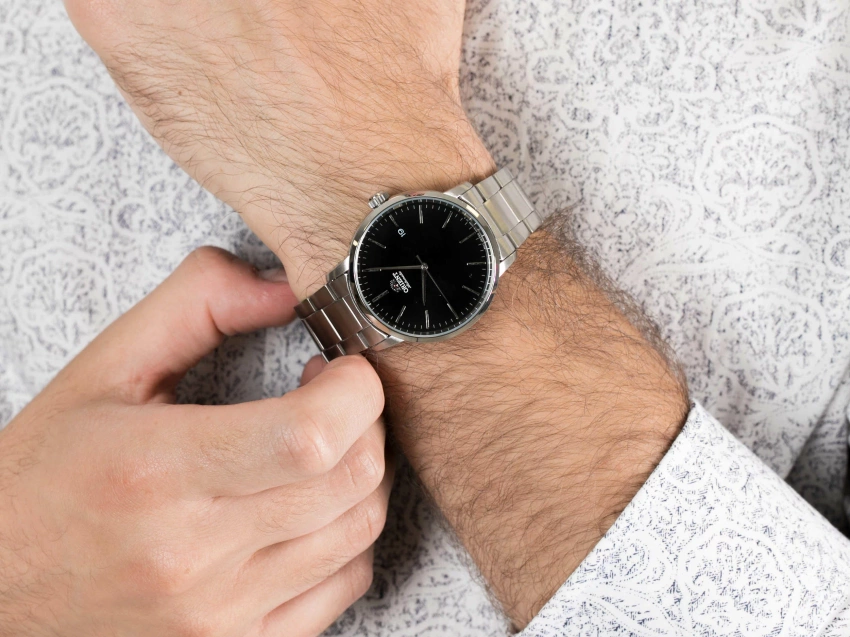 Orient Contemporary Stylish Maestro Men's Watch RA-AC0E01B10B + BOX