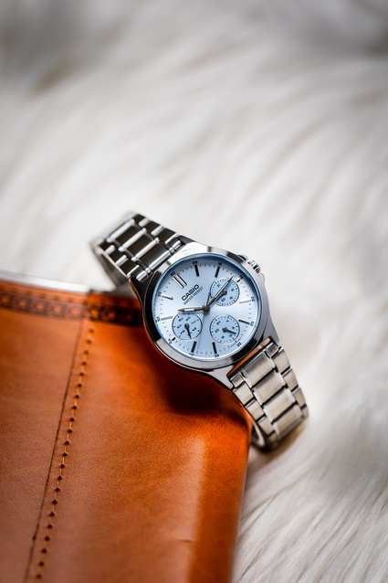 CASIO LTP-V300D-2AUDF WOMEN'S WATCH (zd566f) + BOX