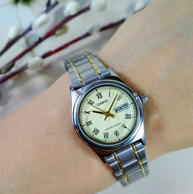 CASIO WOMEN'S WATCH LTP-V006SG-9B + BOX