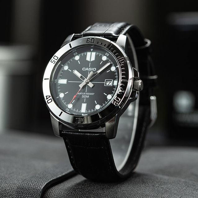 Casio Men's Watch MTP-VD01L-1EV + BOX