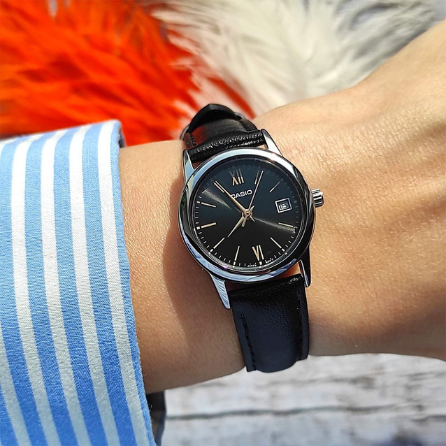 CASIO LTP-V002L-1B3UDF WOMEN'S WATCH (zd584j) + BOX