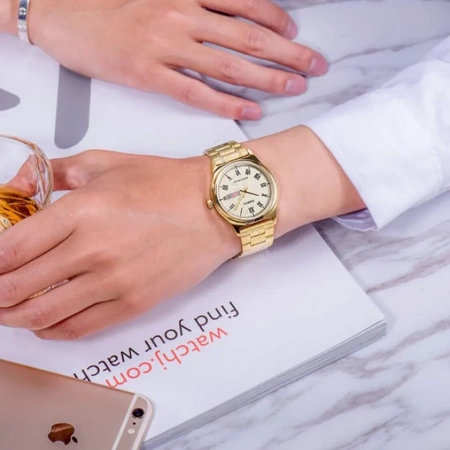 CASIO MEN'S WATCH MTP-V006G-9B + BOX