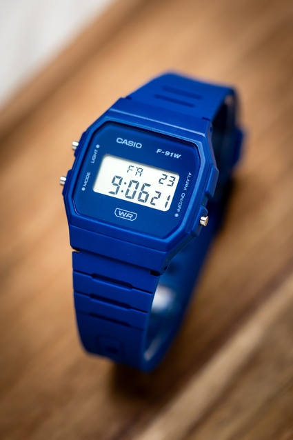 CASIO MEN'S WATCH F-91WB-2A1DF + BOX