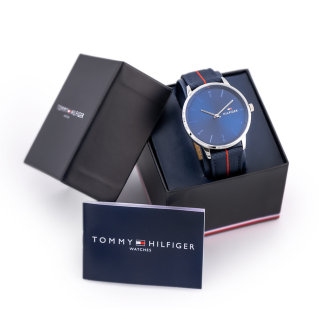 TOMMY HILFIGER MEN'S WATCH 1791844 + BOX