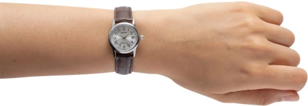 CASIO LTP-V002L-7B2UDF WOMEN'S WATCH (zd584i) + BOX