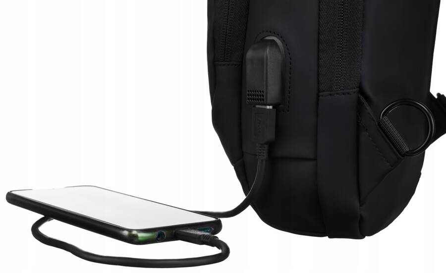 Saszetka na ramię z portem USB - Peterson